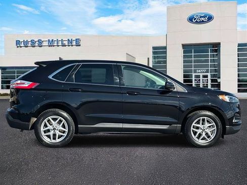 Used 2024 Ford Edge SEL w/ Convenience Package image 2
