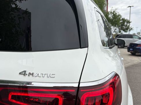 Used 2022 Mercedes-Benz GLS 450 4MATIC image 8