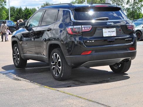 Used 2022 Jeep Compass Limited AWD/4WD image 5