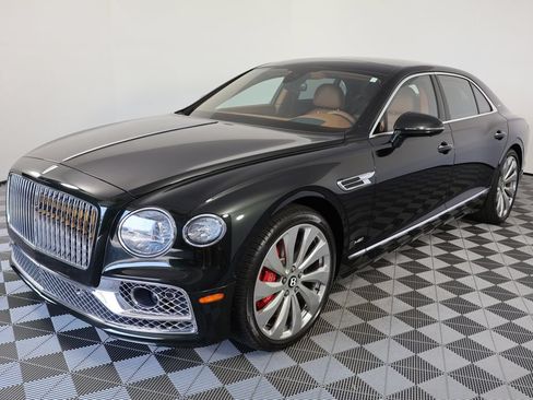 Used 2021 Bentley Flying Spur W12 w/ First Edition Specification AWD/4WD image 4