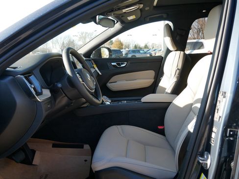 New 2026 Volvo XC60 B5 Plus w/ Protection Package Premier image 5