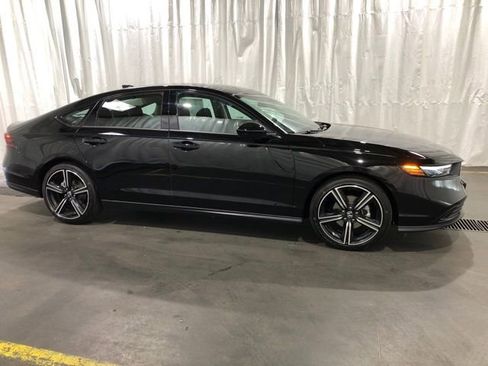 New 2026 Honda Accord SE image 2