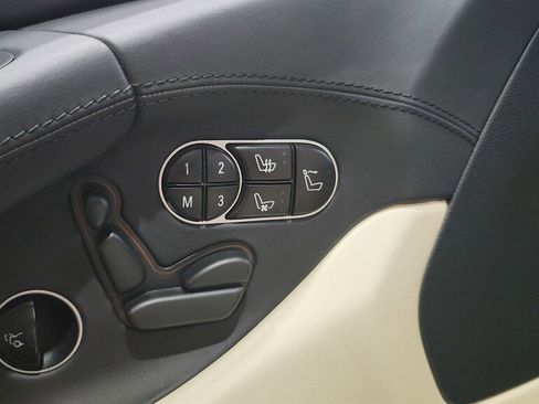 Used 2009 Mercedes-Benz SL 63 AMG image 16