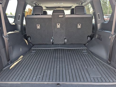 Certified 2025 Lexus LX 600 4WD w/ Appearance Package image 12