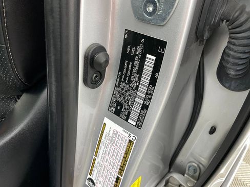 Used 2016 Lexus GX 460 Luxury image 40