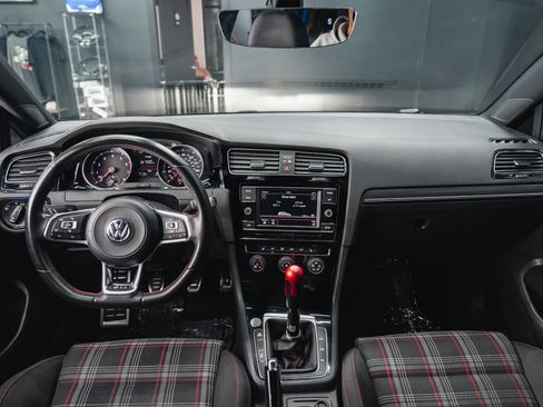 Used 2019 Volkswagen GTI Rabbit Edition image 43