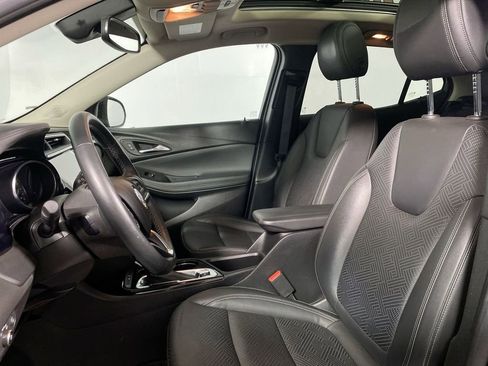 Used 2023 Buick Encore GX Essence w/ Experience Buick Package FWD image 11