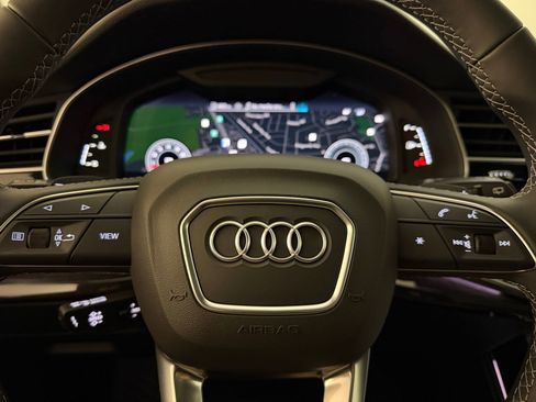 Used 2026 Audi Q8 Premium Plus AWD/4WD image 17