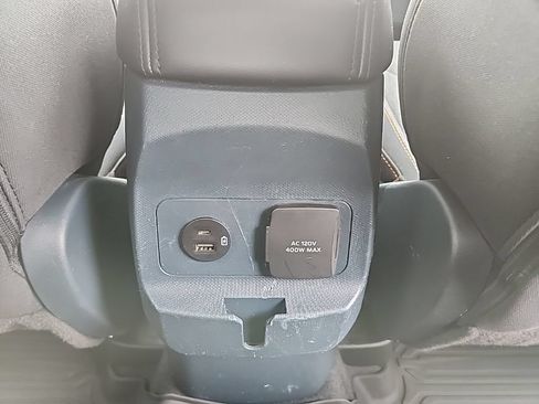 Used 2023 Ford Maverick Tremor w/ Tremor Off-Road Package AWD/4WD image 30