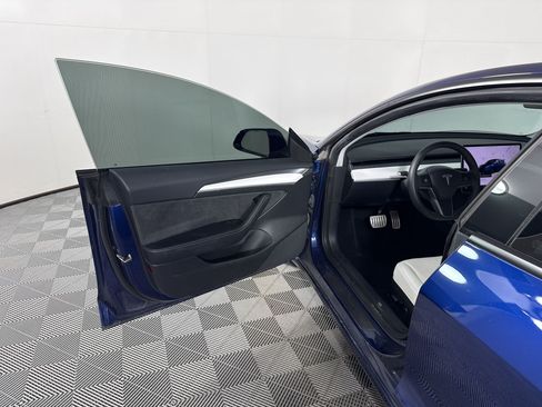 Used 2023 Tesla Model 3 Performance AWD/4WD image 14