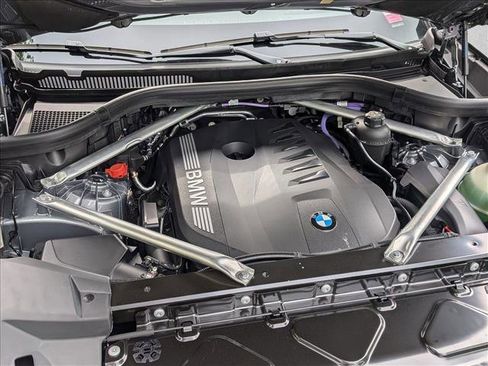 New 2026 BMW X5 xDrive40i w/ Premium Package image 16