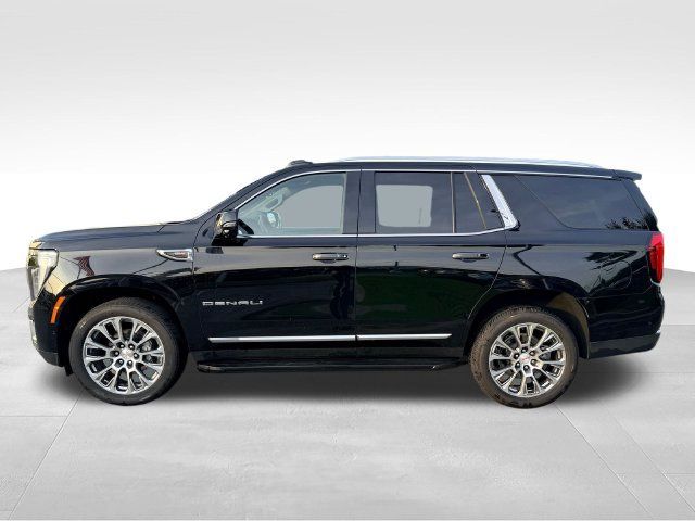 Used 2025 GMC Yukon Denali AWD/4WD image 8