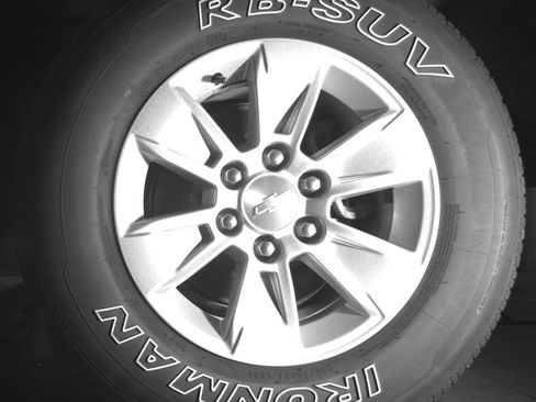 Used 2025 Chevrolet Silverado 1500 LT AWD/4WD image 16