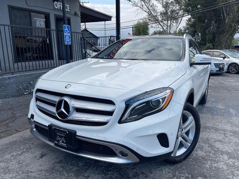 Used 2015 Mercedes-Benz GLA 250 4MATIC image 1