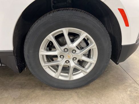 Certified 2023 Chevrolet Equinox LT AWD/4WD image 20