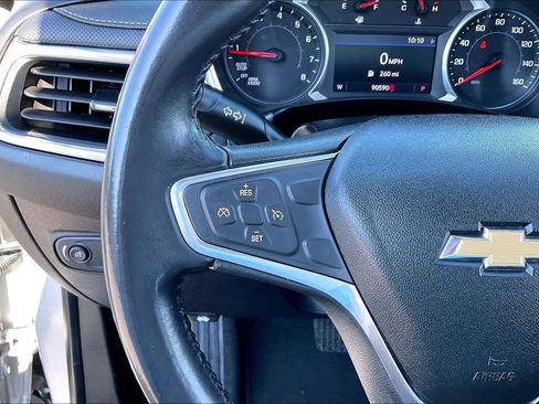 Used 2019 Chevrolet Equinox Premier AWD/4WD image 11