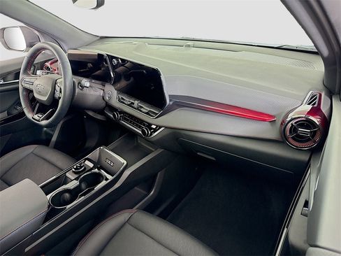 Used 2025 Chevrolet Equinox RS w/ Safety and Technology Package image 23