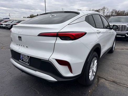 New 2026 Buick Envista Preferred image 11