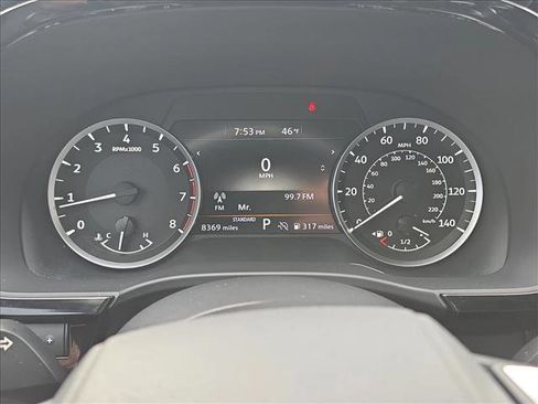 Used 2025 INFINITI QX60 Pure image 10