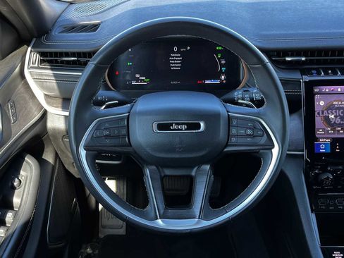 Used 2024 Jeep Grand Cherokee Limited 4xe image 19