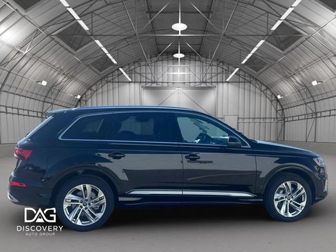 Used 2023 Audi Q7 3.0T Premium Plus w/ Premium Plus Package AWD/4WD image 4