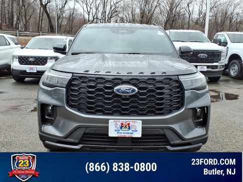 New 2026 Ford Explorer ST-Line AWD/4WD image 2