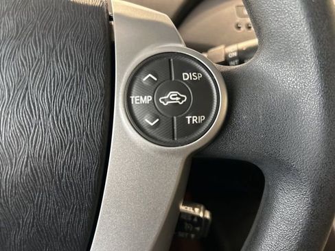 Used 2015 Toyota Prius Three image 13