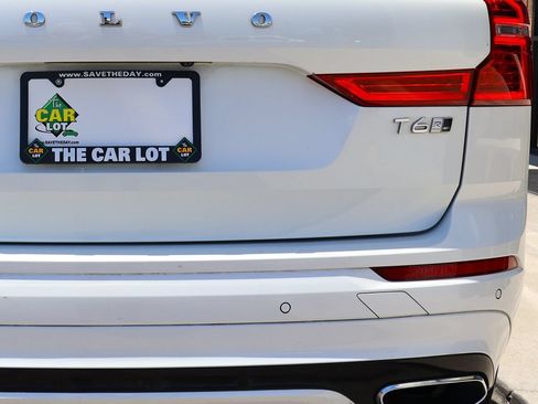 Used 2018 Volvo XC60 T6 R-Design w/ Convenience Package AWD/4WD image 20