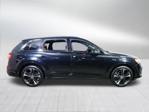 Used 2025 Audi Q7 3.0T Prestige AWD/4WD image 8