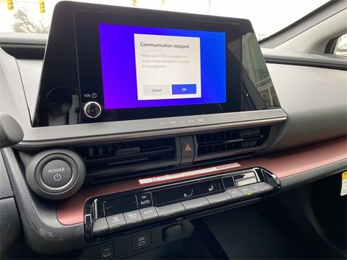 New 2026 Toyota Prius Plug-In Hybrid image 10