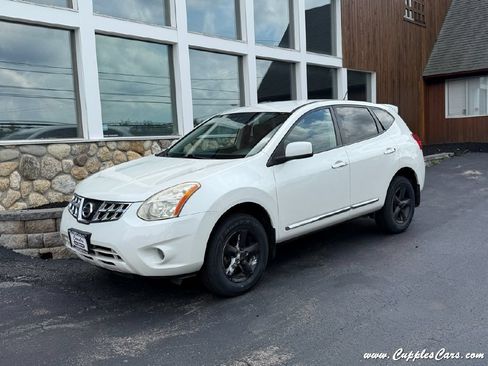 Used 2013 Nissan Rogue S w/ Special Edition Pkg AWD/4WD image 1