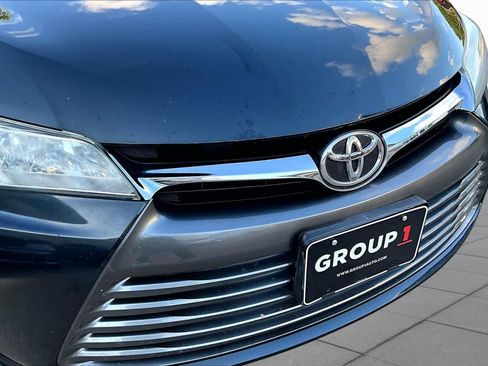 Used 2016 Toyota Camry LE FWD image 29