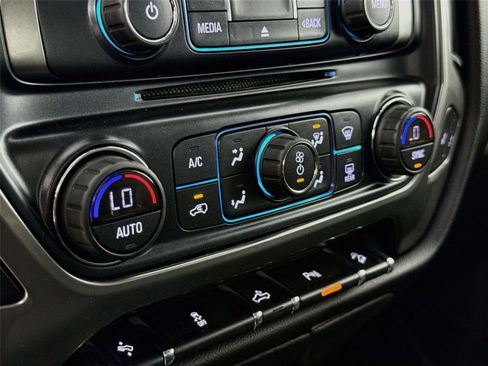 Used 2017 Chevrolet Silverado 1500 LT w/ All Star Edition AWD/4WD image 16