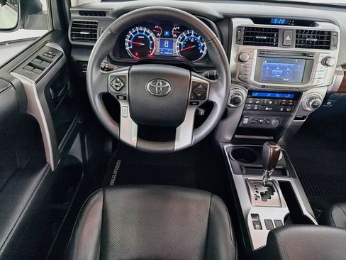 Used 2019 Toyota 4Runner Limited AWD/4WD image 28