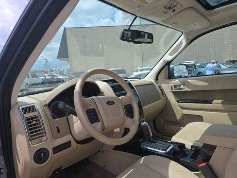Used 2012 Ford Escape Limited image 11