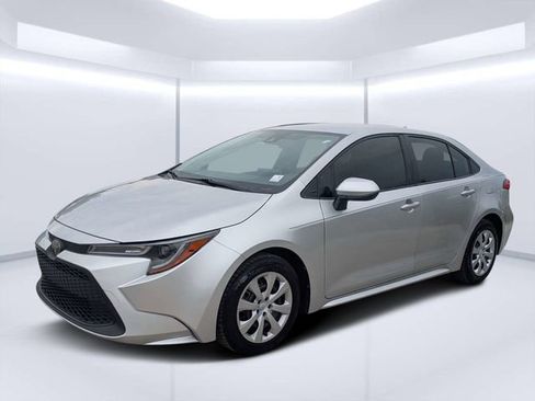Used 2020 Toyota Corolla LE FWD image 7