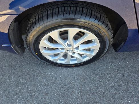 Used 2019 Nissan Sentra SV w/ Exterior Package image 11