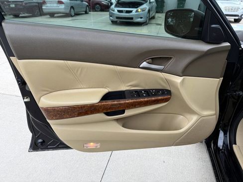 Used 2010 Honda Accord EX-L image 15