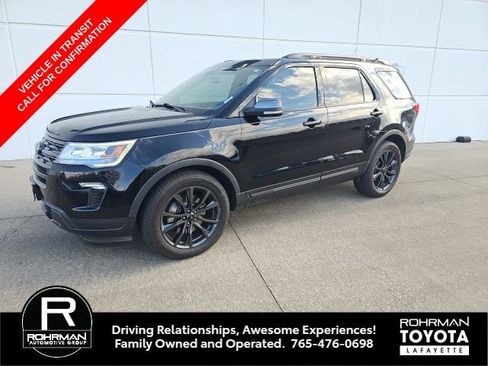 Used 2018 Ford Explorer XLT w/ Equipment Group 202A image 1