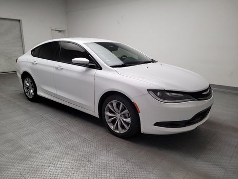 Used 2016 Chrysler 200 S image 13