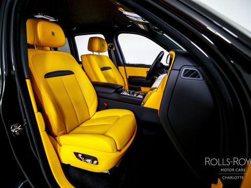 Used 2024 Rolls-Royce Cullinan image 35