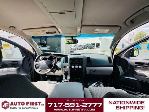 Used 2013 Toyota Tundra 4x4 CrewMax image 23