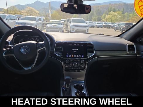 Used 2019 Jeep Grand Cherokee Limited AWD/4WD image 16