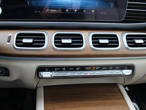 Used 2022 Mercedes-Benz GLE 350 4MATIC image 8