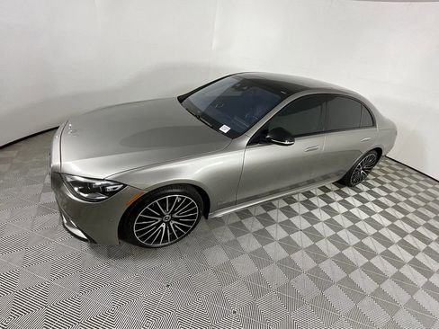 Used 2023 Mercedes-Benz S 500 4MATIC image 9