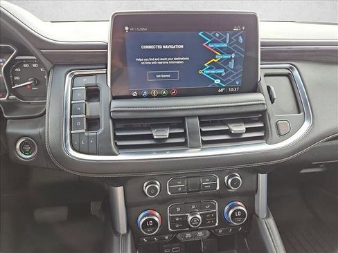 Used 2021 GMC Yukon SLT w/ SLT Premium Package image 15