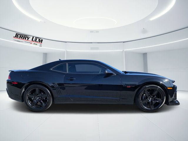 Used 2015 Chevrolet Camaro LS RWD image 2