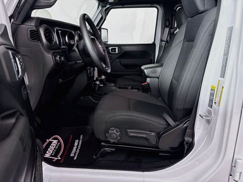 Used 2022 Jeep Wrangler Unlimited Sport AWD/4WD image 20