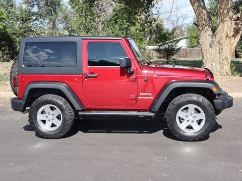 Used 2013 Jeep Wrangler Sport AWD/4WD image 3