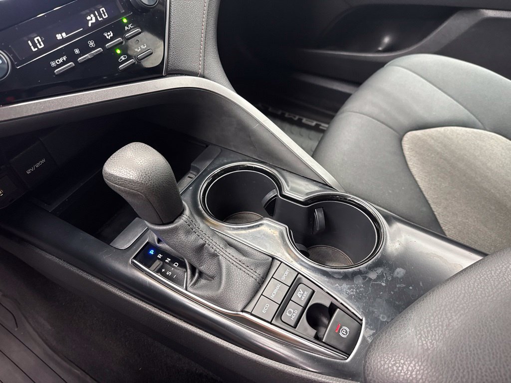 Used 2020 Toyota Camry LE w/ Fleet Convenience Package FWD image 24